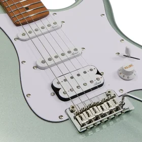 Customer Returned Artist AS20 Metallic Green Electric Guitar w/ HSS Pickups & Padded Bag thumbnail
